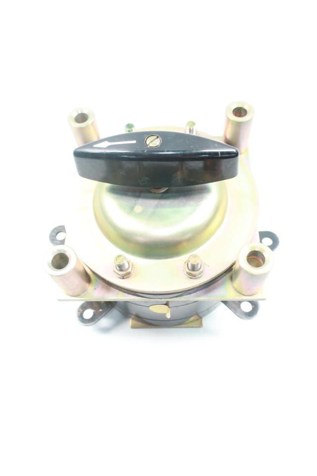 107702A-3 LEVEL SWITCH