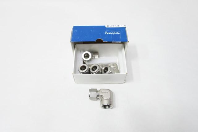 BOX OF 5 SWAGELOK SS-810-8-8 STAINLESS PIPE ELBOW 1/2IN NPT X 1/2IN TUBE