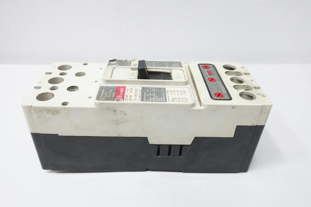 WESTINGHOUSE HMCP250C5C MOLDED CASE CIRCUIT BREAKER 3P 250A AMP 600V-AC