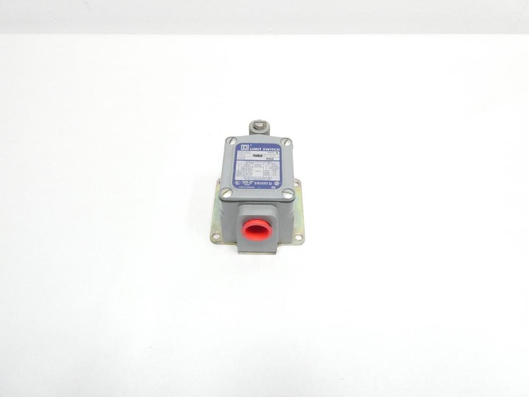 SQUARE D 9007 TUC3 LIMIT SWITCH 120/240/480/600V-AC