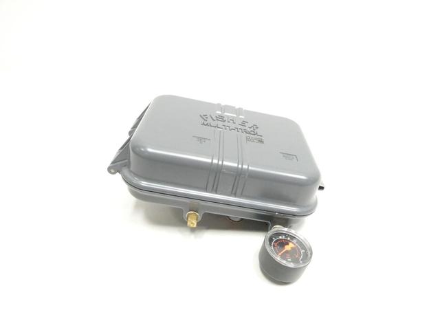 FISHER 2506 PNEUMATIC PRESSURE CONTROLLER 3-15PSI