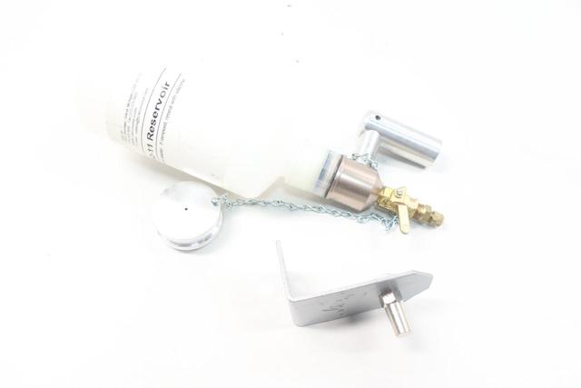 CARCO ES-374-RQ-11 RESERVOIR W/ VALVE