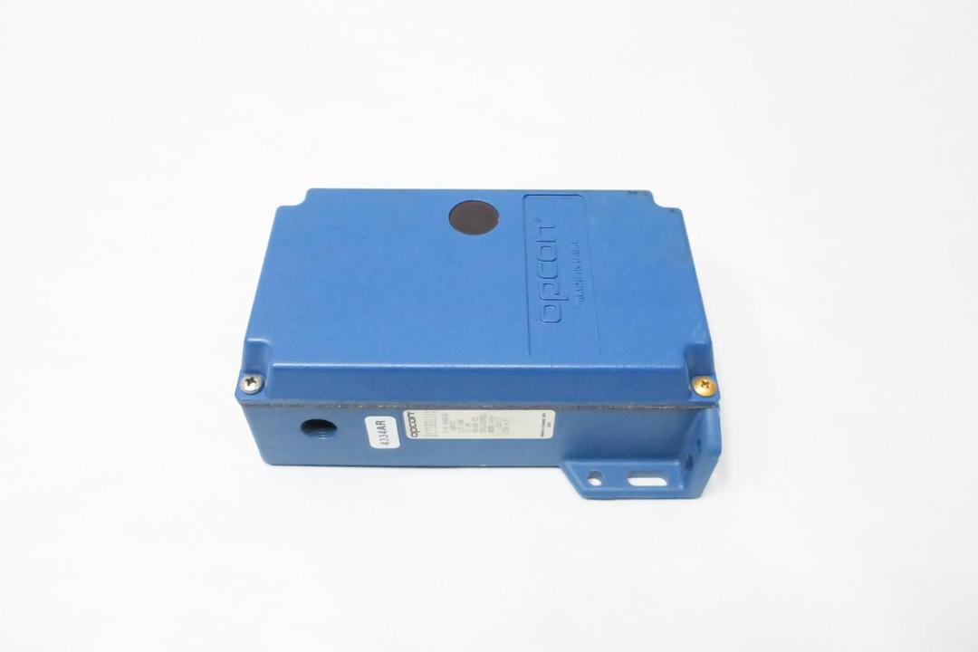 OPCON 8171BS1111 HIGH GAIN CONTROLLER MODULE