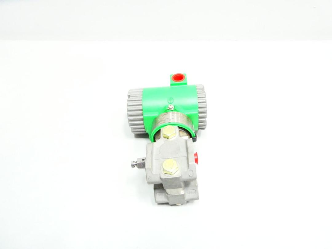 SCHNEIDER IGP10S-TB2E1FM-MOL1F2 PRESSURE TRANSMITTER 0-3000PSI 12.5-42V-DC