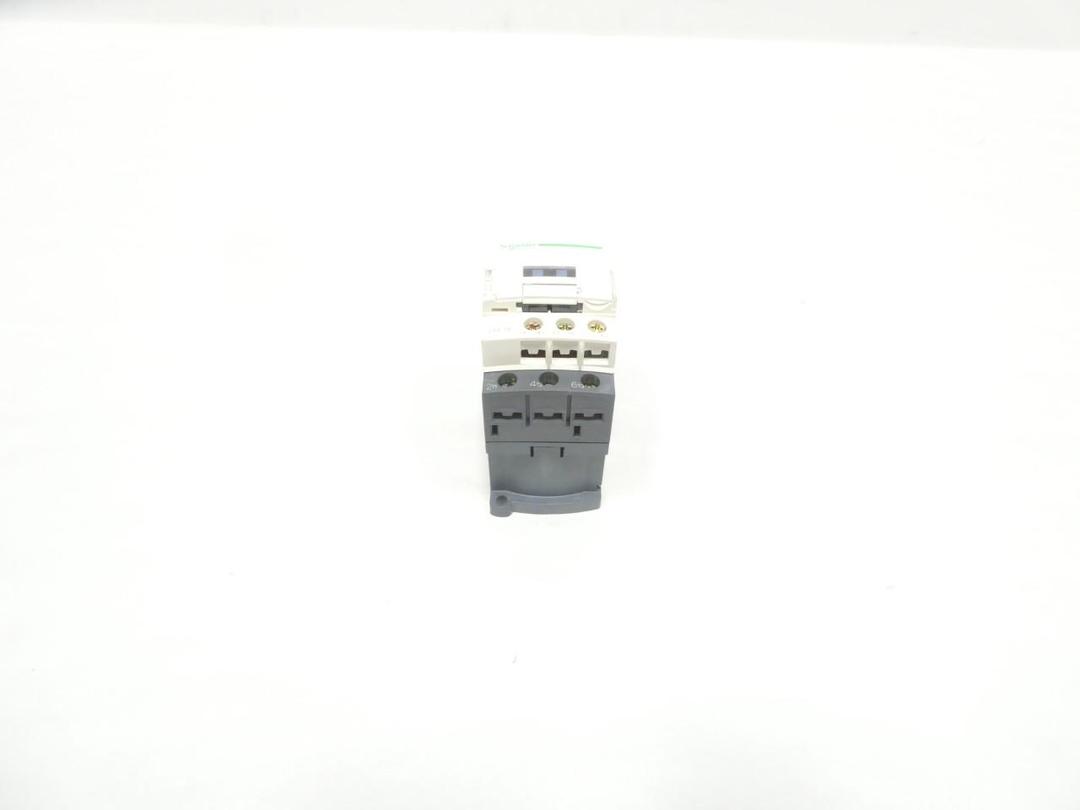 SCHNEIDER LC1D18BD CONTACTOR 24V-DC