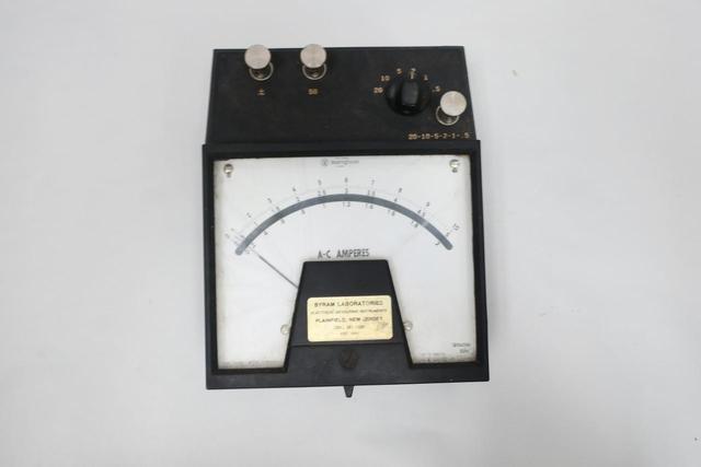 WESTINGHOUSE PA-151 717B054A11 AMMETER 0-10AC AMP