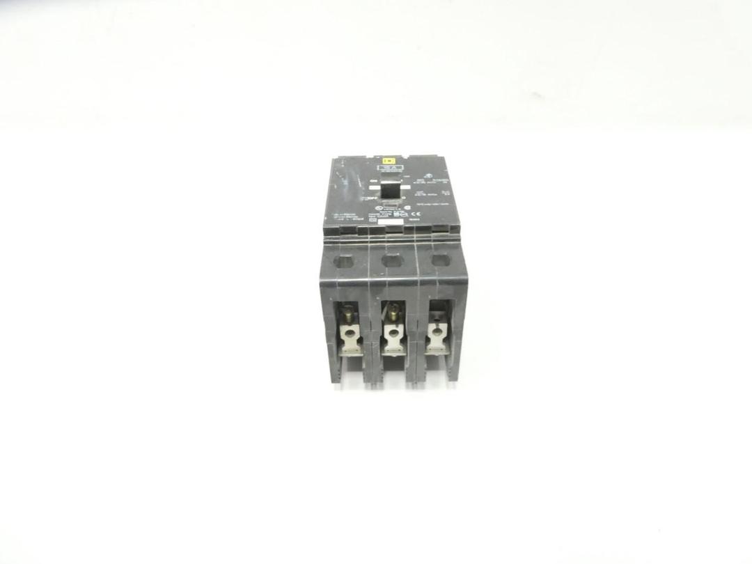 SQUARE D EJB34015 MOLDED CASE CIRCUIT BREAKER 3P 15A