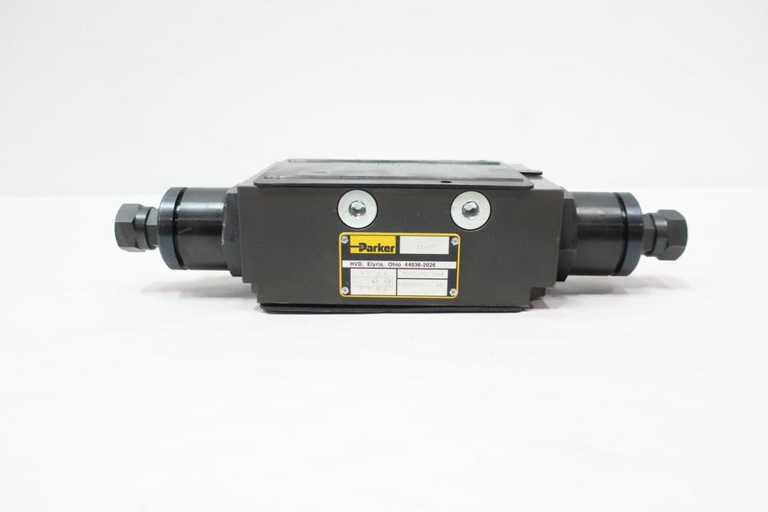 PARKER FM6DDKN HYDRAULIC FLOW CONTROL VALVE 3000PSI