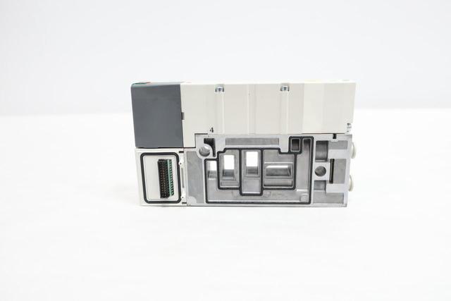 SMC VQC4401-51 PNEUMATIC SOLENOID VALVE 1MPA