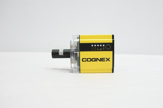 COGNEX 825-0223-1R 821-0071-1R BAR CODE SCANNER