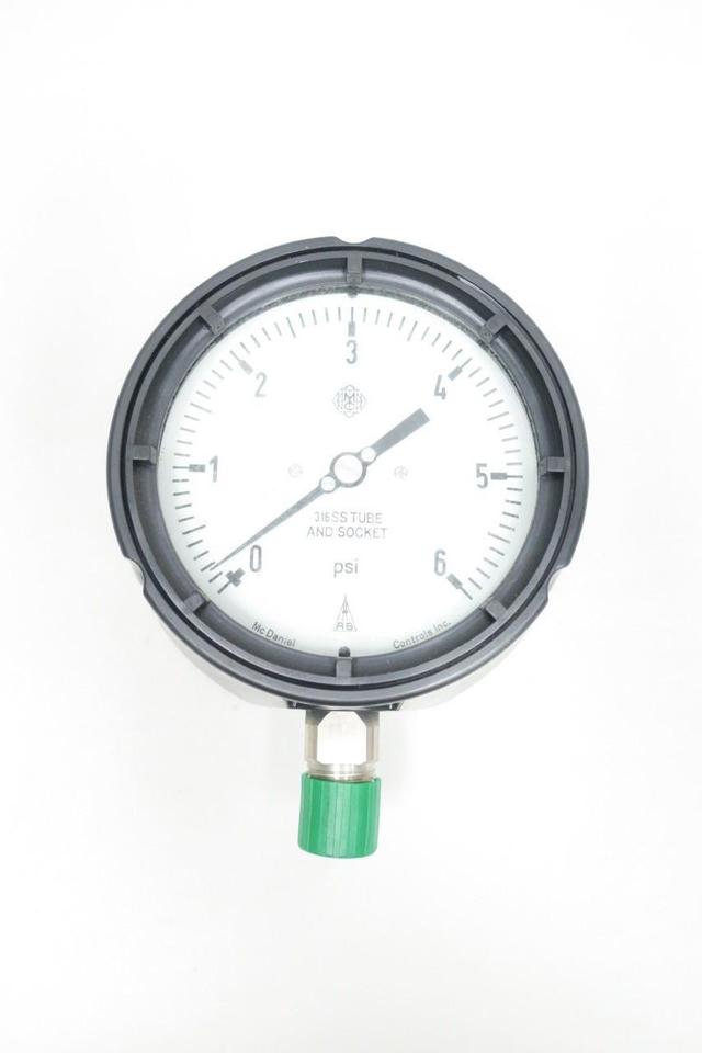 MCDANIEL CONTROLS MPB/SC6 AB21003 PRESSURE GAUGE 4-1/2IN 0-6PSI 1/2IN NPT