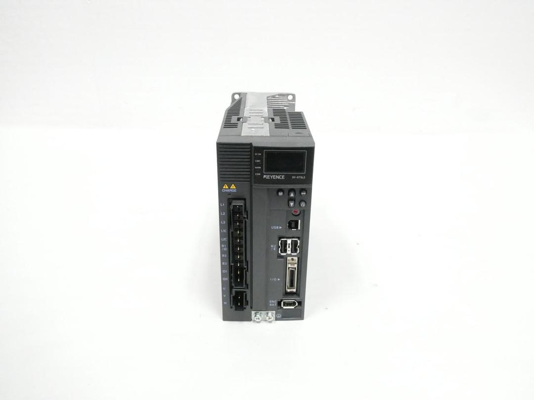 KEYENCE SV-075L2 SERVO DRIVE 200-230V-AC 0-230V-AC 3PH 750W