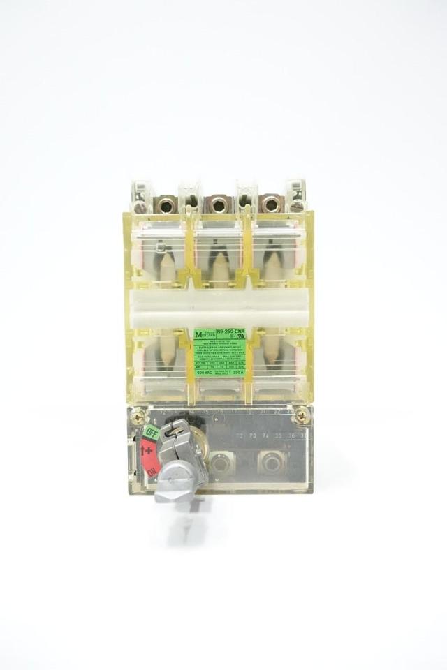 KLOCKNER MOELLER N9-250-CNA NON-FUSIBLE DISCONNECT SWITCH 3P 250A AMP 600V-AC
