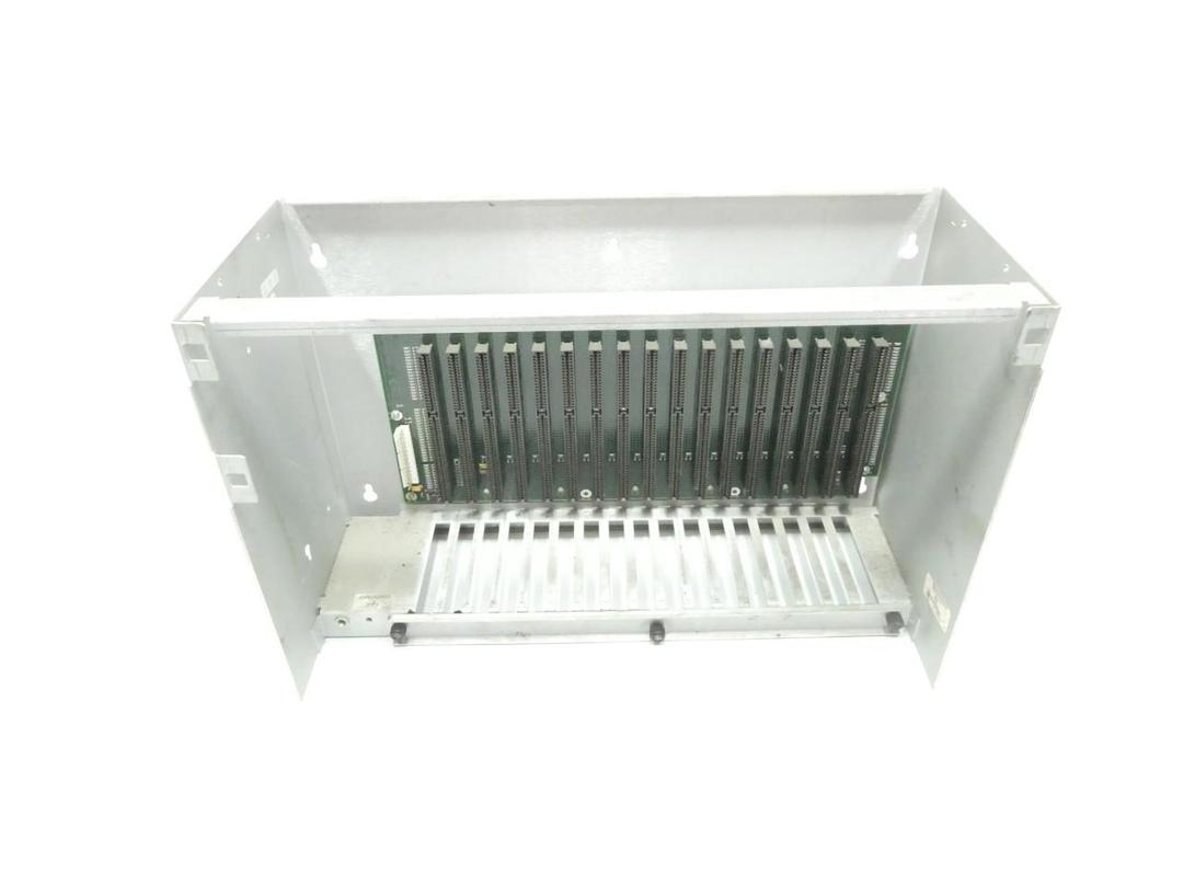 SIEMENS 3-711-2747K CHASSIS MODULE 110/220V-AC