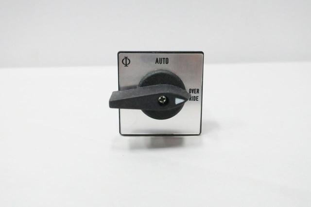 KRAUS & NAIMER D10A CD3179 ROTARY CAM SWITCH 600V-AC
