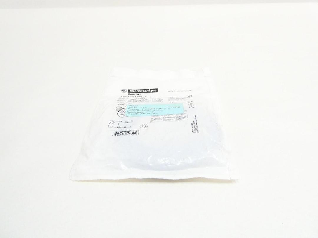 TELEMECANIQUE XS612B1MAL2 INDUCTIVE PROXIMITY SENSOR 24-240V-AC/DC