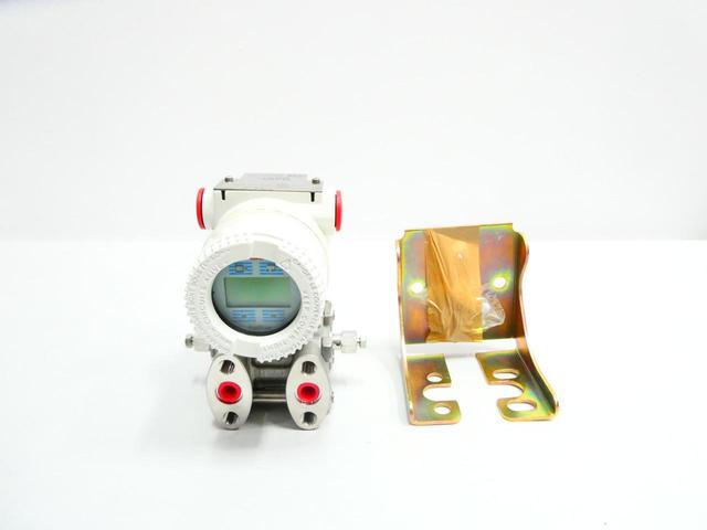 ABB 264DSBSHA2AV2E4D2B3I2C1 PRESSURE TRANSMITTER 0.134-4KPA 10.5-42V-DC