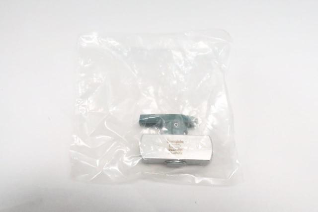 SWAGELOK SS-4P4T4 MANUAL STAINLESS SHUT-OFF VALVE 1/4IN NPT