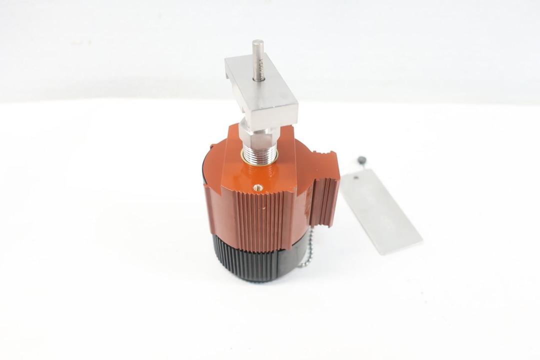 MOORE INDUSTRIES SEN/CL24/D25/S316/WSPT14-PIPE-FLAT LEVEL SENSOR