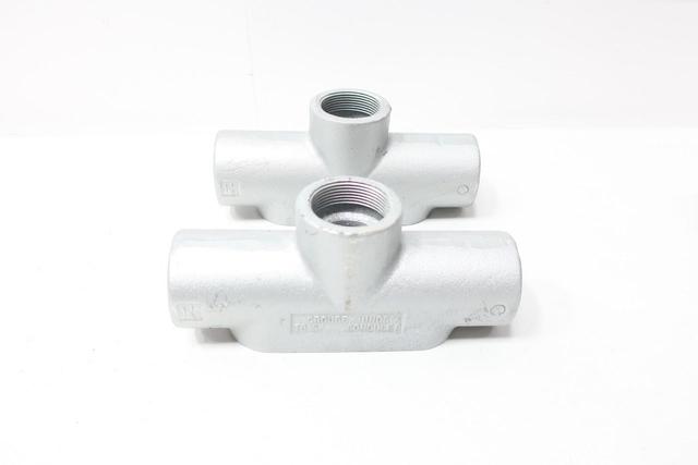 BOX OF 2 CROUSE HINDS TB57 CONDUIT OUTLET BODY TB 1-1/2IN