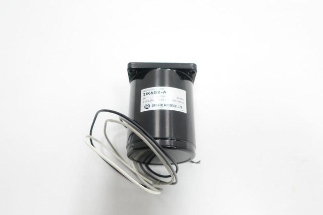 ORIENTAL MOTOR 2IK6GK-A INDUCTION MOTOR 2UF 6W 1500RPM 110V-AC