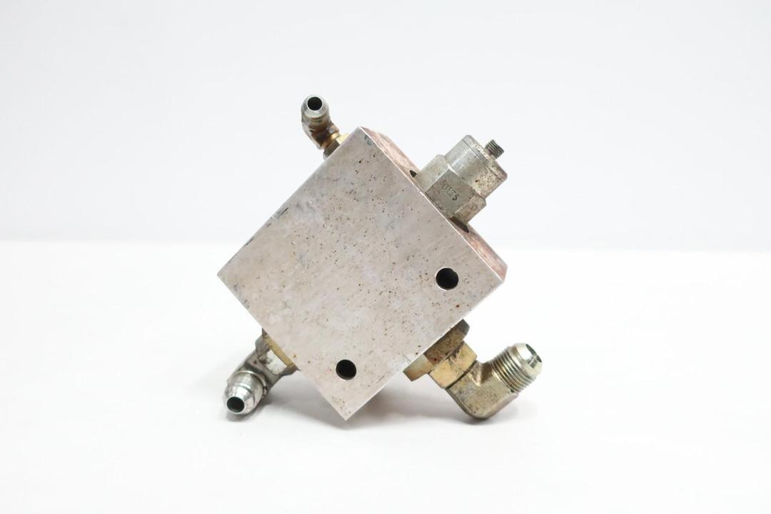 SUN HYDRAULICS OET5-A2 HYDRAULIC VALVE MANIFOLD