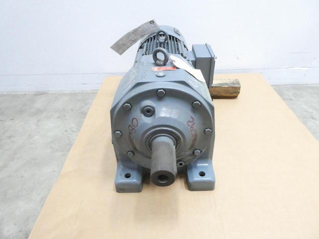 SEW EURODRIVE R93A DFV132M8/2BM15HR GEARMOTOR 860RPM 575V-AC