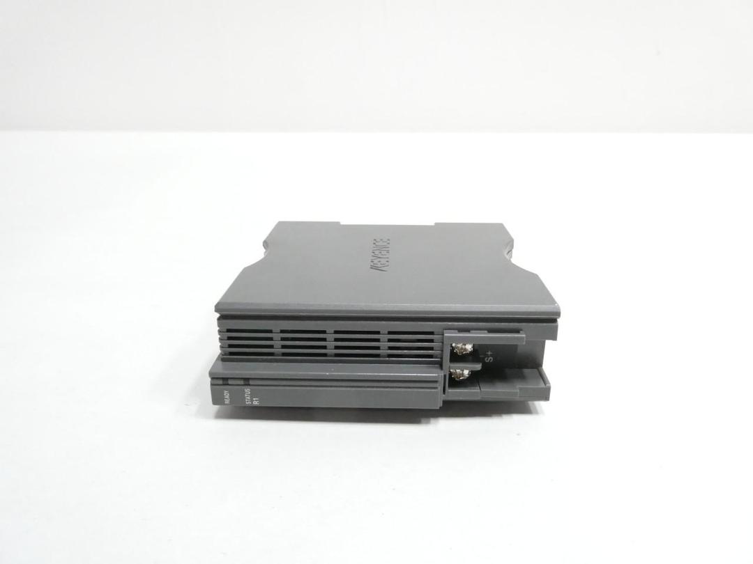 KEYENCE KV-R1 I/O DISTRIBUTION MODULE