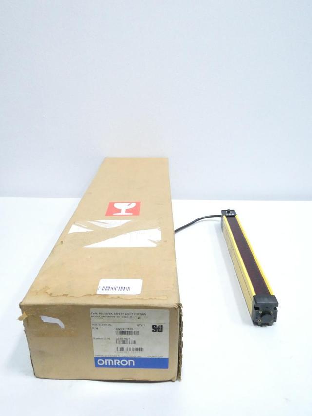 OMRON MS4800B-30-0320-R MS48010 MINISAFE LIGHT CURTAIN RECEIVER 24V-DC