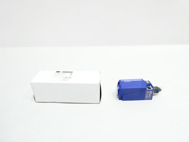 TELEMECANIQUE XCKP2111P16 LIMIT SWITCH 240V-AC