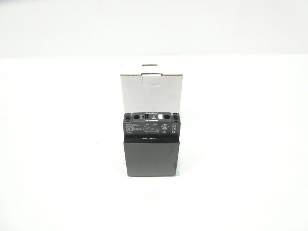 CRYDOM DR4560D60P SOLID STATE RELAY 4-32V-DC 60A AMP 48-600V-AC