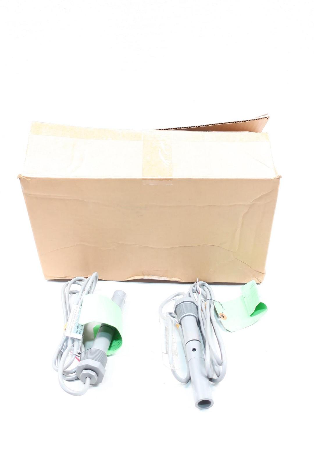BOX OF 2 LEEDS NORTHRUP 4905-01-33-092-7 CONDUCTIVITY SENSOR