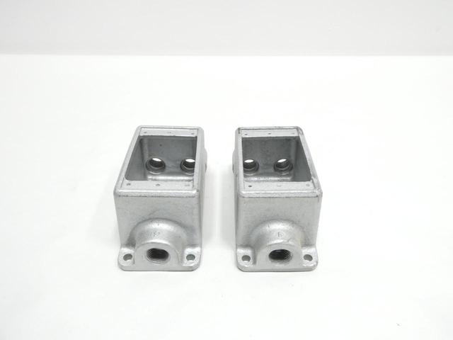 BOX OF 2 CROUSE HINDS FDCC1 CONDULET IRON SINGLE GANG CONDUIT BOX 1/2IN