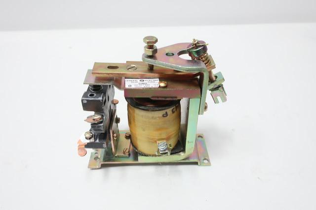 GENERAL ELECTRIC GE IC2820C10021 CONTROL RELAY 325V