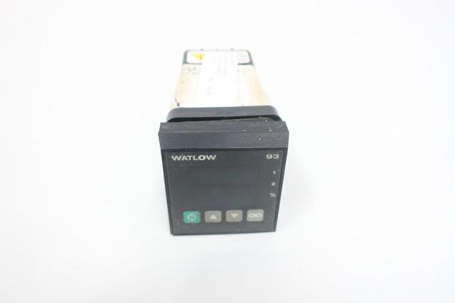 WATLOW 93AA-1CA0-00RG TEMPERATURE CONTROLLER