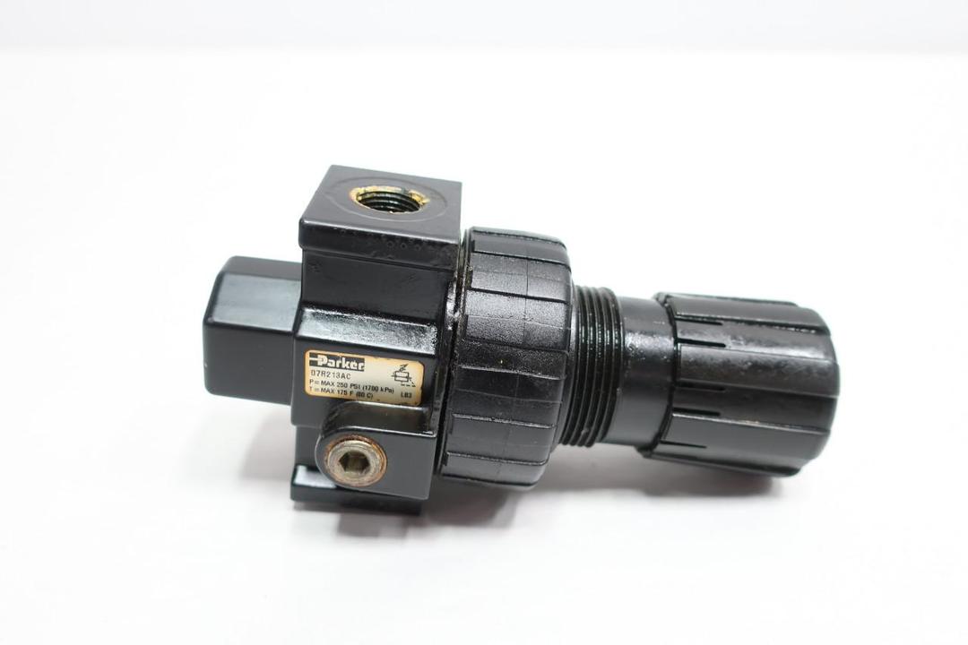 PARKER 07R213AC PNEUMATIC REGULATOR 3/8IN NPT 250PSI