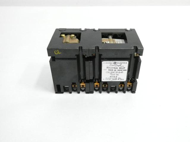 GENERAL ELECTRIC GE CR120C31641 TIME DELAY RELAY 125V-DC