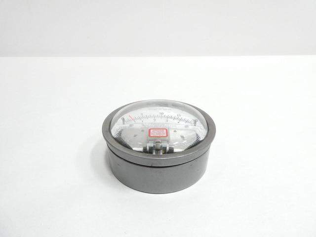MAGNEHELIC 163590-00 W24S-DR PRESSURE GAUGE 0-20IN-H2O