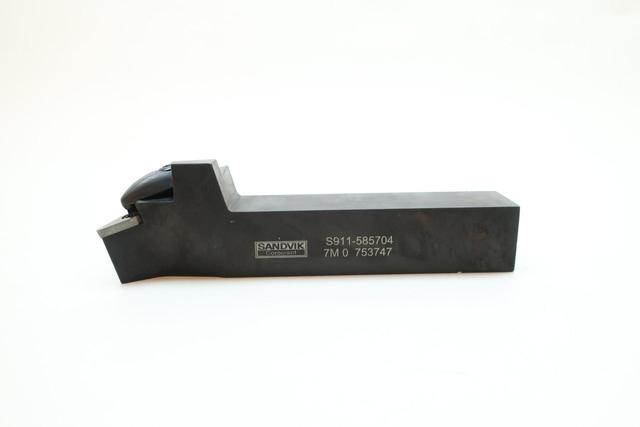 SANDVIK S911-585704 COROMANT INDEXABLE TOOL HOLDER CARTRIDGE