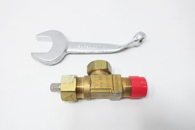 SHERWOOD 660-820 GAS VALVE AND WRENCH 3/4IN