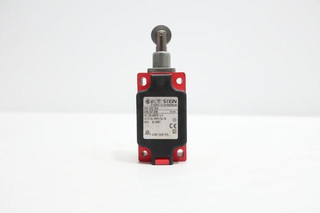 BERNSTEIN D-32457 LIMIT SWITCH 240V-AC