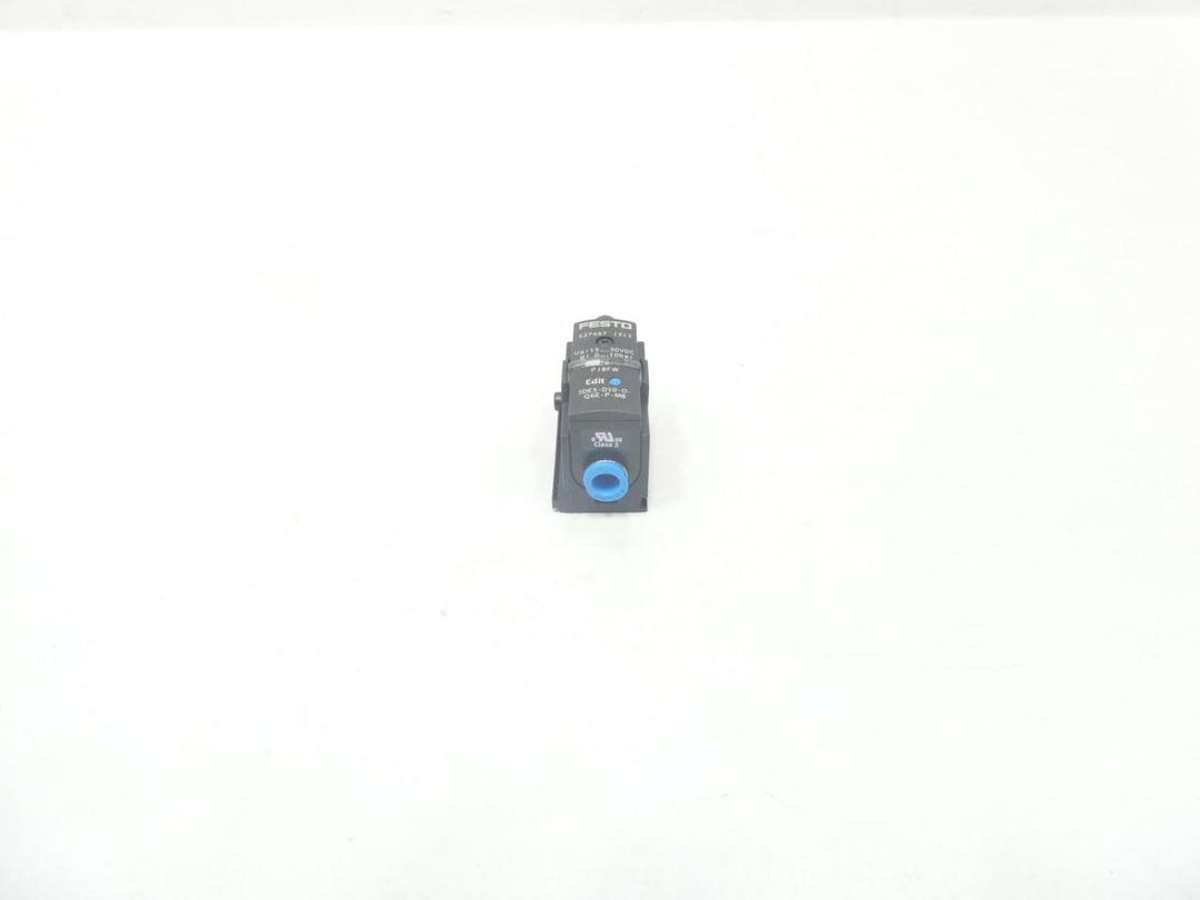 FESTO 527467 SDE5-D10-O-Q6E-P-M8 PRESSURE SENSOR 0-10BAR 15-30V-DC