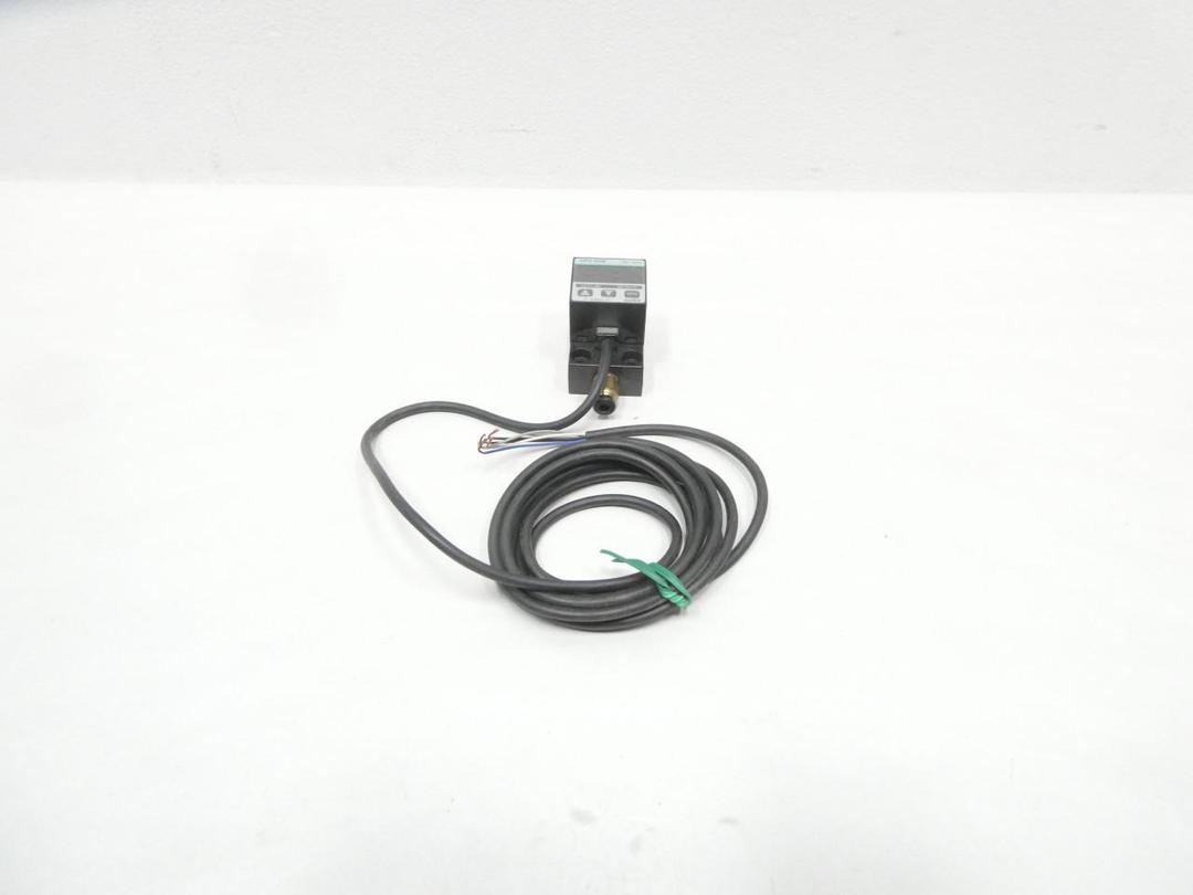 SUNX DP2-40N DIGITAL PRESSURE SENSOR -101.3KPA 12-24V-DC