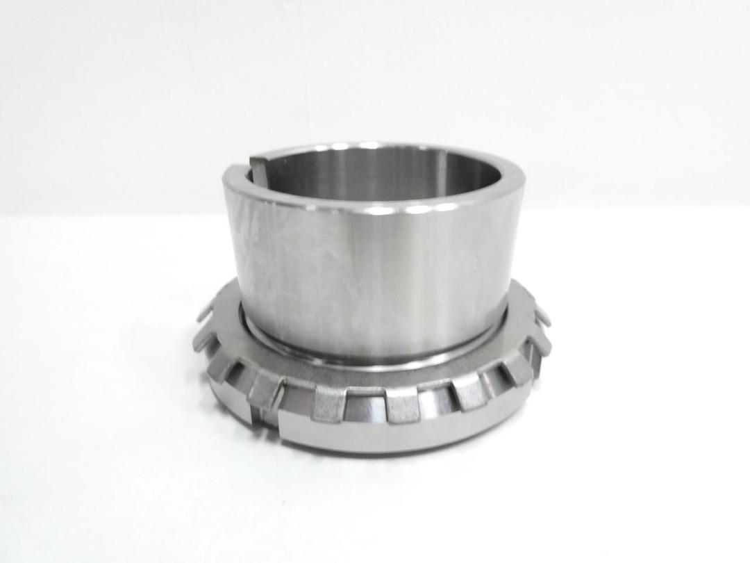 SKF SNF 17X2-15/16 ADAPTER SLEEVE