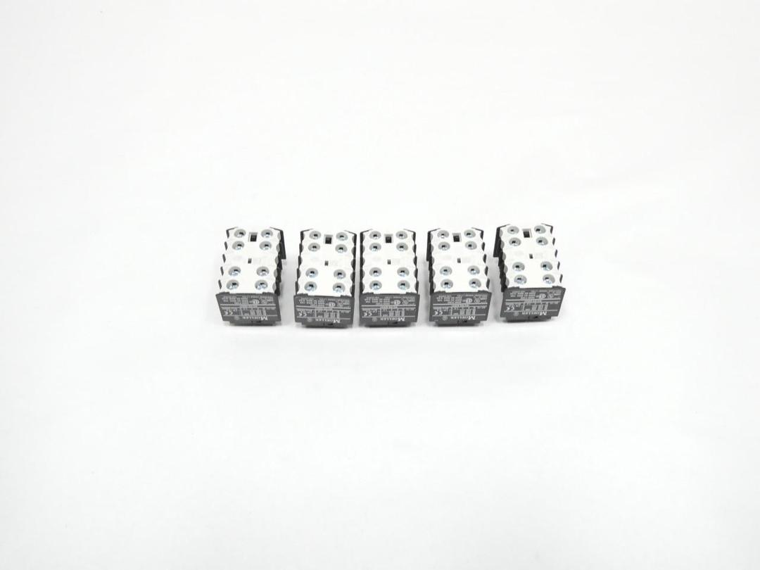 BOX OF 5 MOELLER 40DILE AUXILIARY CONTACTOR