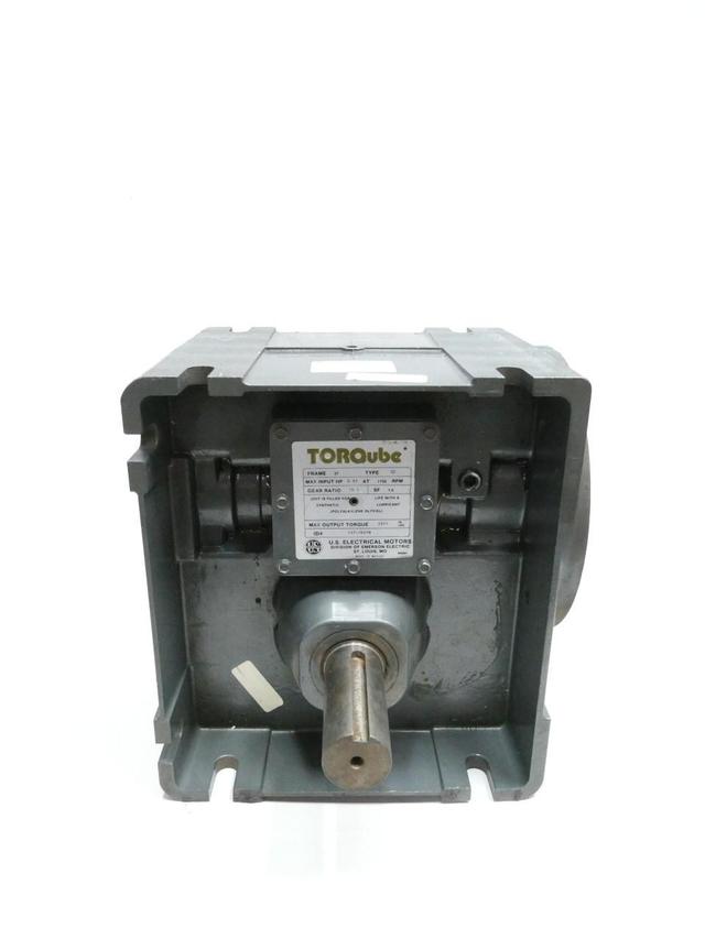 US MOTORS TYPE QC TORQUBE RIGHT ANGLE GEAR REDUCER 37 6.82HP 10:1