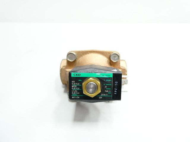 CKD AD11-25A-02HS-AC100V SOLENOID VALVE 24V-DC 1IN NPT