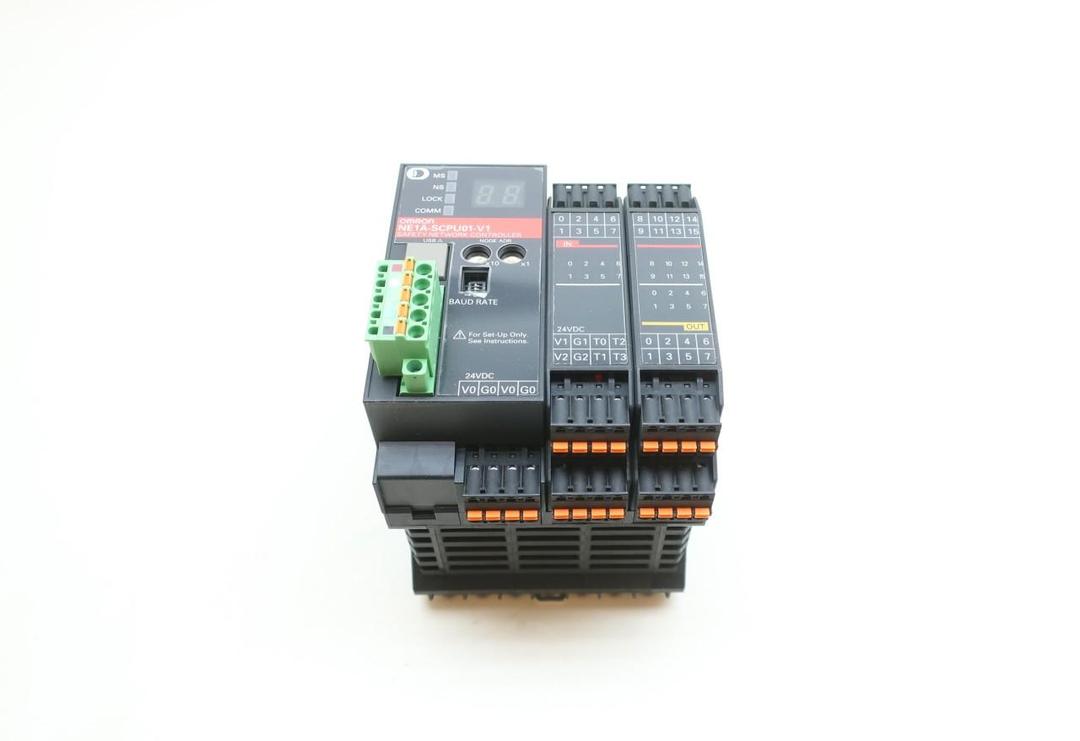 OMRON NE1A-SCPU01-V1 SAFETY NETWORK CONTROLLER MODULE