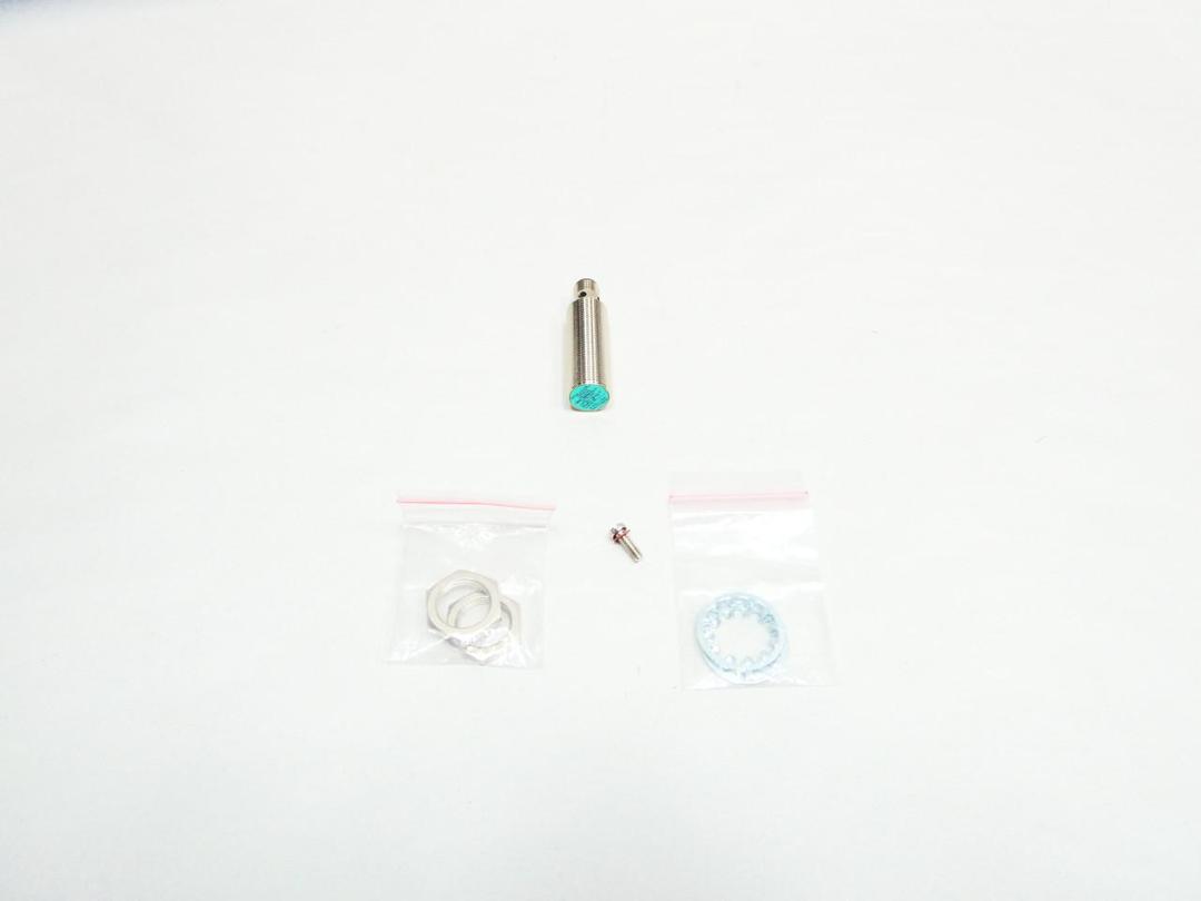 PEPPERL FUCHS NBB5-18GM50-E0-V1 PROXIMITY SENSOR 10-30V-DC