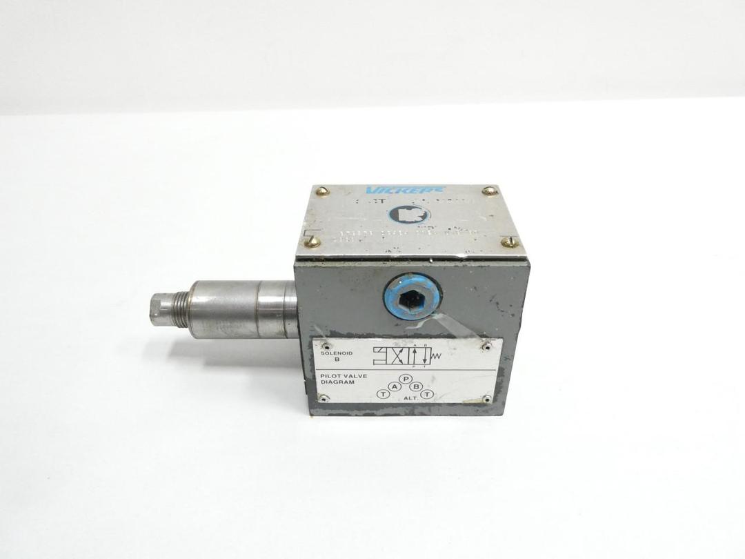 VICKERS DG4S4-012A-U-B-60 HYDRAULIC DIRECTIONAL CONTROL VALVE